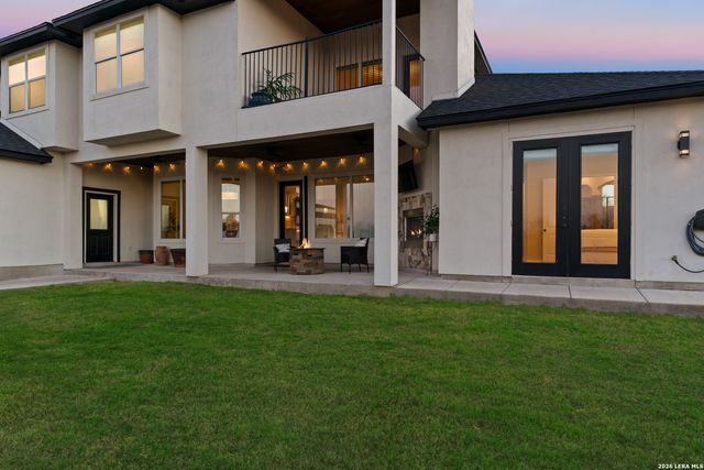 508 Wagon Train, La Vernia, TX 78121