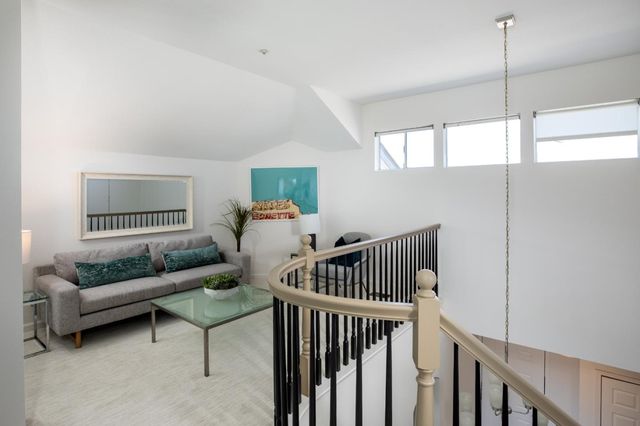 500 Baltic Circle 536, Redwood City, CA 94065