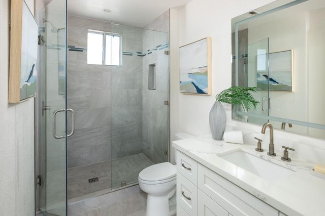 500 Baltic Circle 536, Redwood City, CA 94065