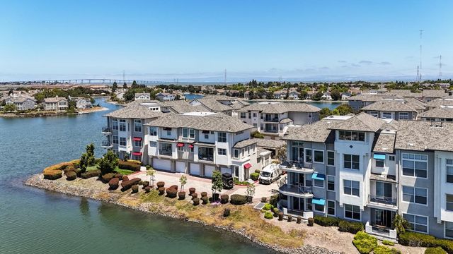 500 Baltic Circle 536, Redwood City, CA 94065