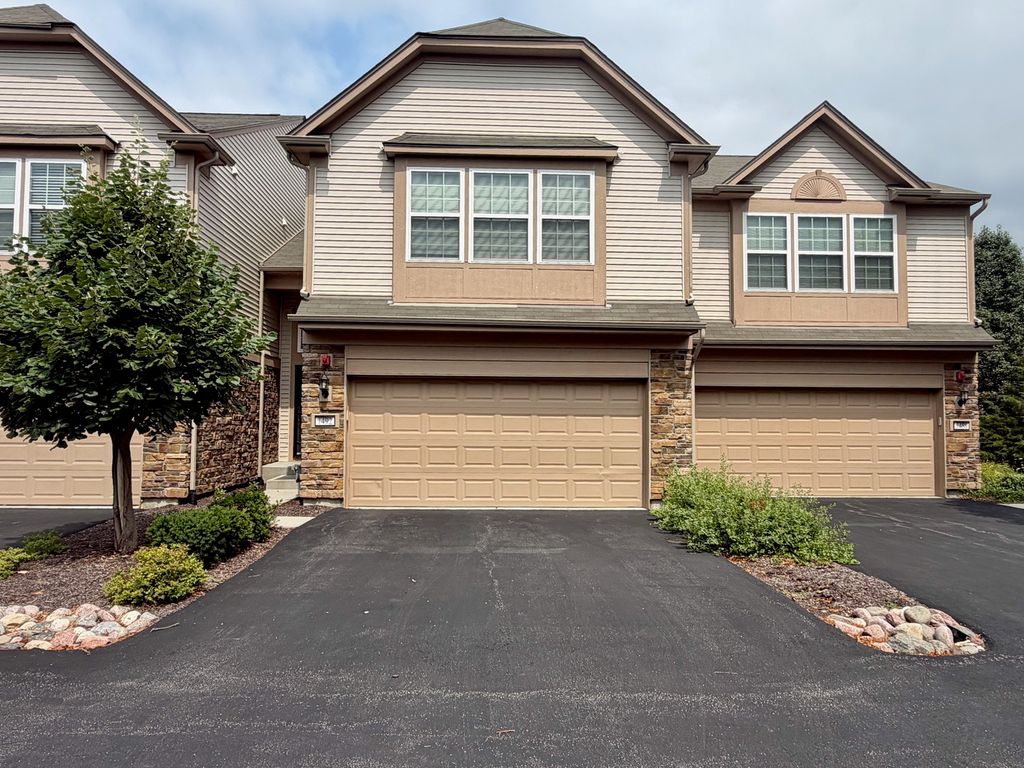 1492 Orchid Street, Yorkville, IL 60560