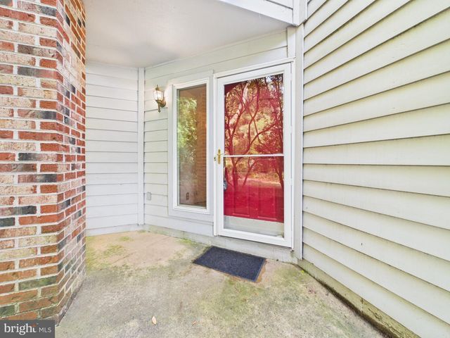 311 PLEASANT KNOLL CT, Newark, DE 19711