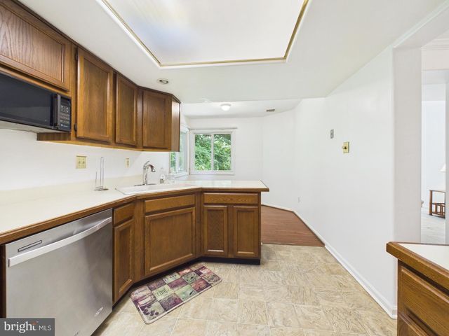 311 PLEASANT KNOLL CT, Newark, DE 19711