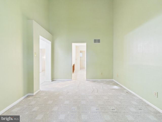 311 PLEASANT KNOLL CT, Newark, DE 19711
