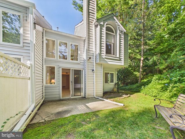 311 PLEASANT KNOLL CT, Newark, DE 19711