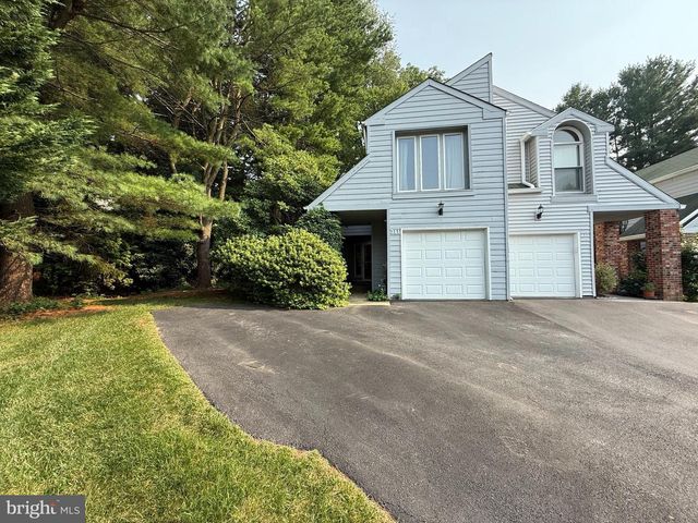 311 PLEASANT KNOLL CT, Newark, DE 19711