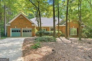 320 Valley Green Court, Woodstock, GA 30189