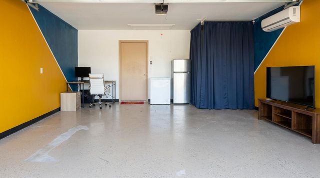 425 Shiner LN, Georgetown, TX 78626