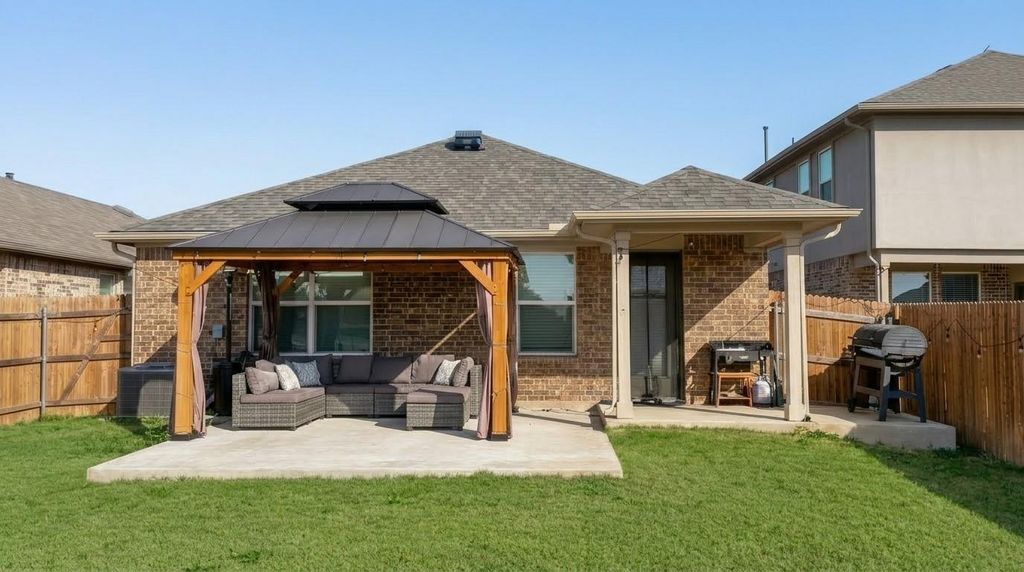 425 Shiner LN, Georgetown, TX 78626