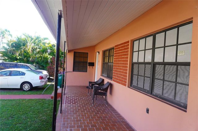 2660 SW 36th Avenue, Miami, FL 33133
