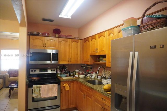 2660 SW 36th Avenue, Miami, FL 33133