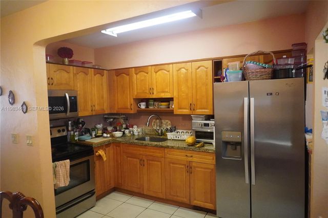 2660 SW 36th Avenue, Miami, FL 33133