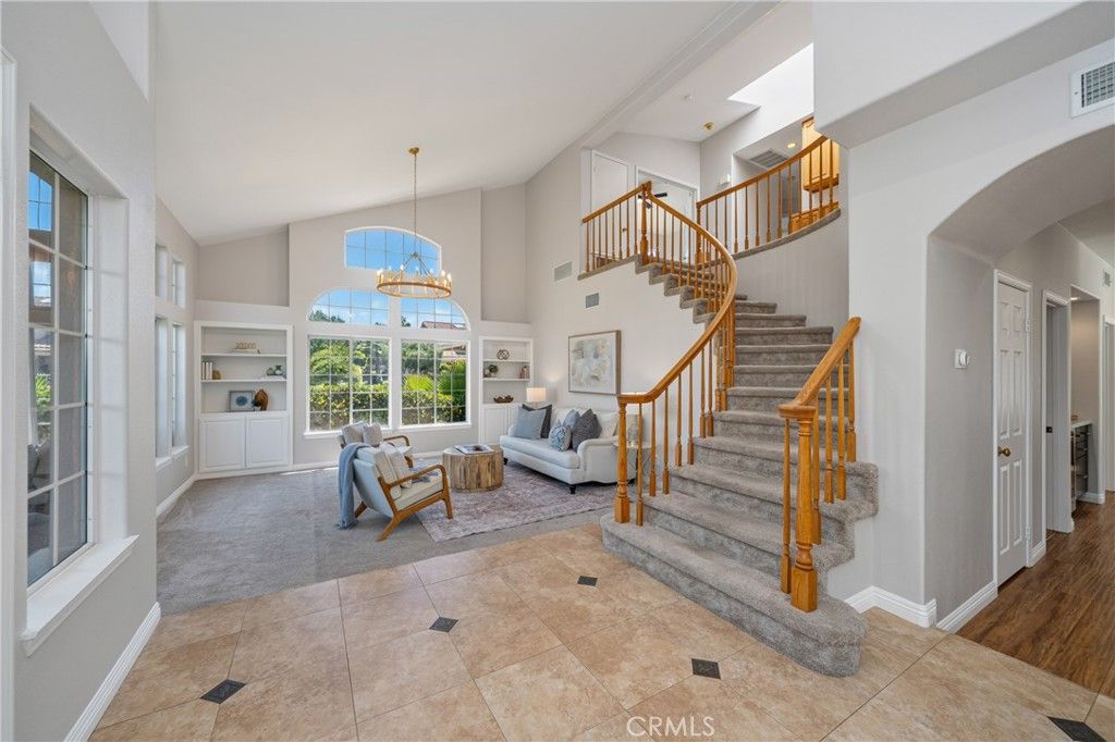 Image 2 of property listing at 4643 Greencrest Way, Palmdale, CA 93551