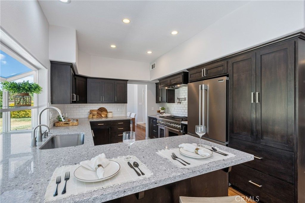 Image 21 of property listing at 4643 Greencrest Way, Palmdale, CA 93551