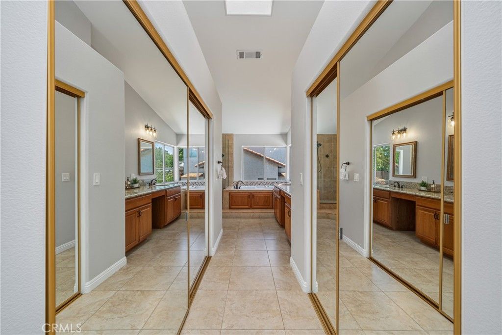 Image 36 of property listing at 4643 Greencrest Way, Palmdale, CA 93551