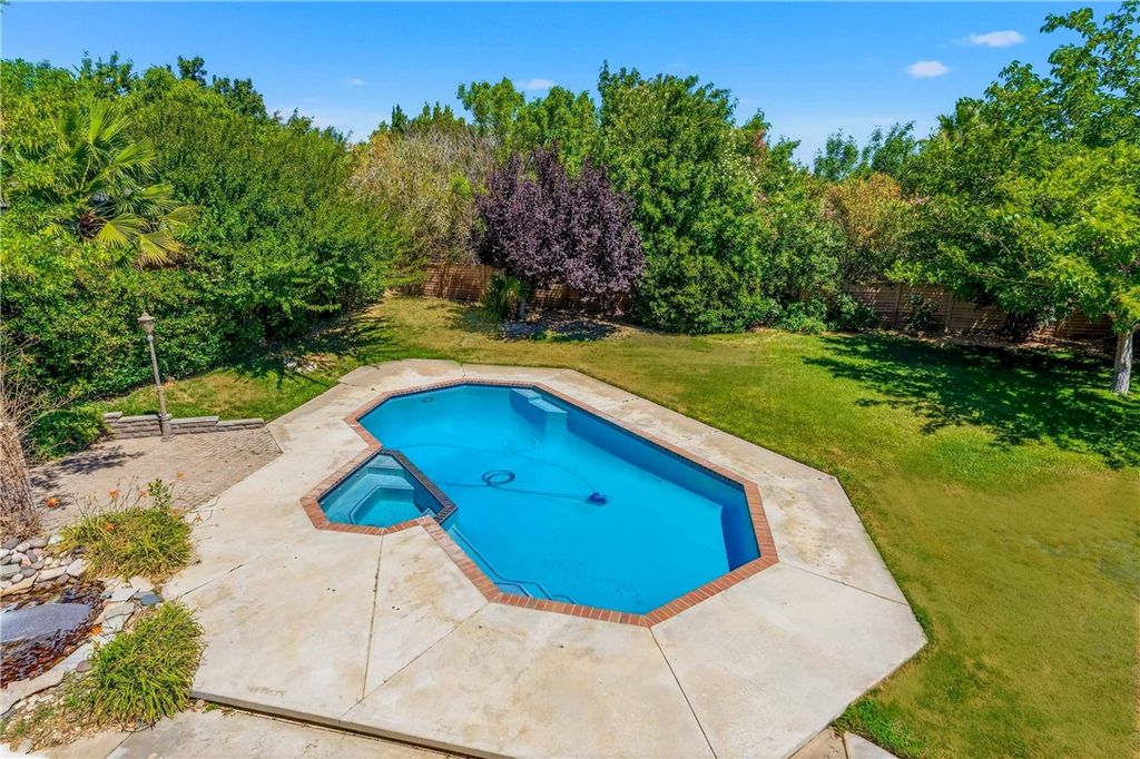 Image 46 of property listing at 4643 Greencrest Way, Palmdale, CA 93551