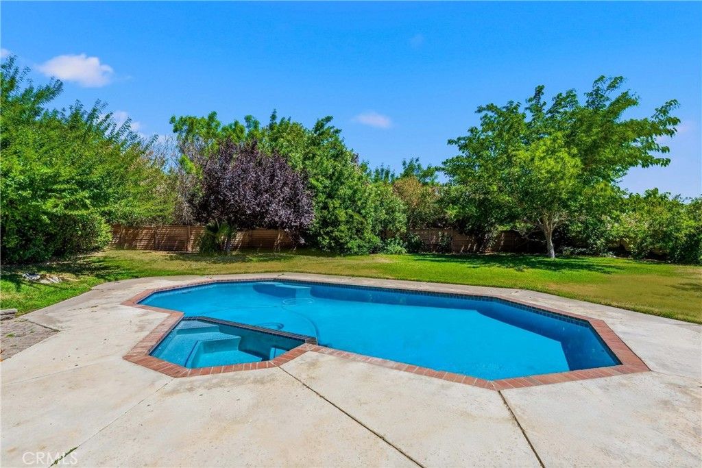 Image 55 of property listing at 4643 Greencrest Way, Palmdale, CA 93551