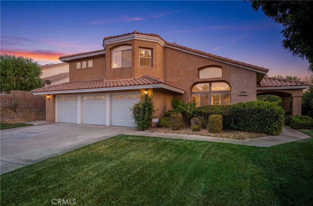 Image 64 of property listing at 4643 Greencrest Way, Palmdale, CA 93551
