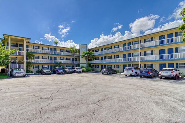 1400 NE 57th Ct 301, Fort Lauderdale, FL 33334
