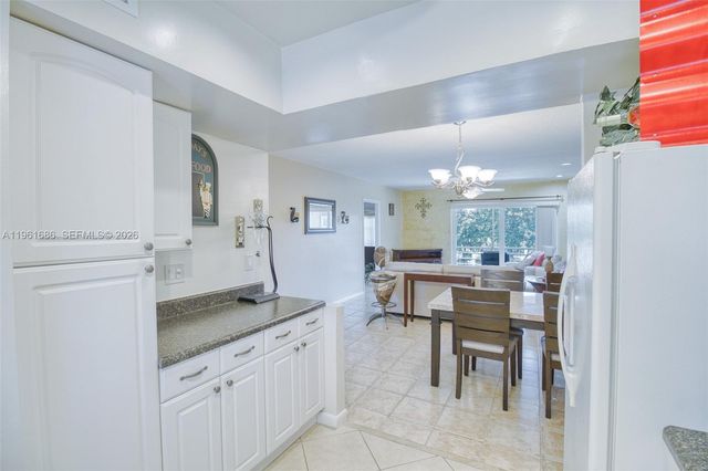 1400 NE 57th Ct 301, Fort Lauderdale, FL 33334