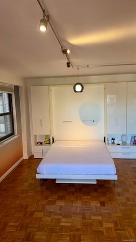 579 W 215 Street 5C, New York (manhattan), NY 10034