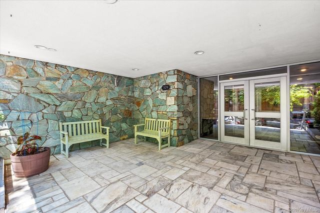579 W 215 Street 5C, New York (manhattan), NY 10034