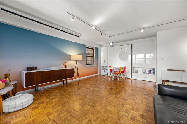579 W 215 Street 5C, New York (manhattan), NY 10034
