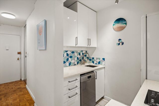579 W 215 Street 5C, New York (manhattan), NY 10034