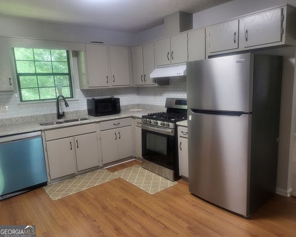 6118 Dana Court 6, Lithonia, GA 30058