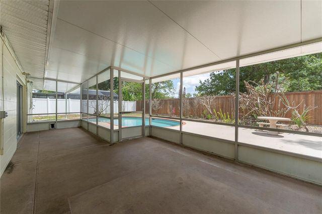 1519 DUNSANY AVENUE, Orlando, FL 32806