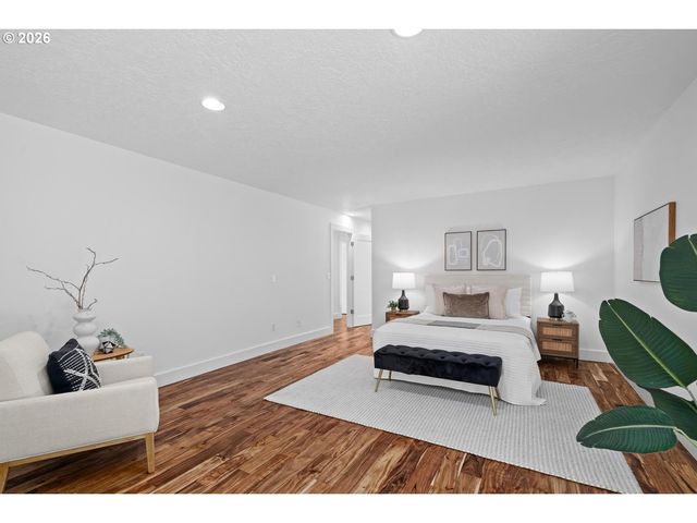 12035 Nw DUMAR Ln, Portland, OR 97229