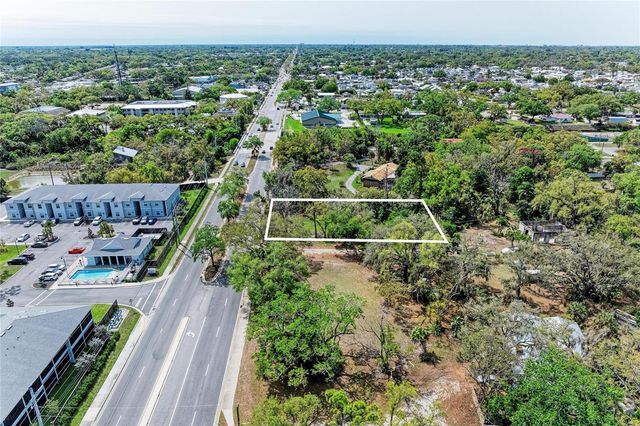 820 S BENEVA ROAD, Sarasota, FL 34232