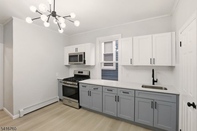 23 Highland Ter, Irvington Twp., NJ 07111