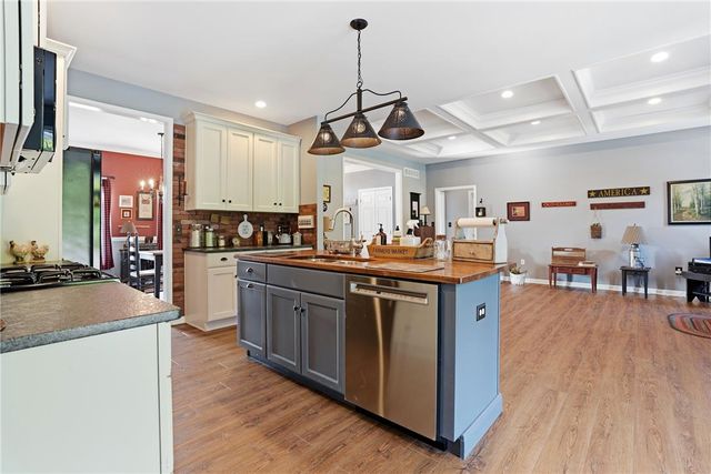 4912 Reston Drive, Forks Twp, PA 18040