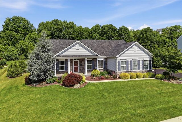 4912 Reston Drive, Forks Twp, PA 18040