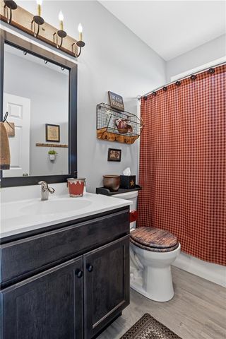 4912 Reston Drive, Forks Twp, PA 18040