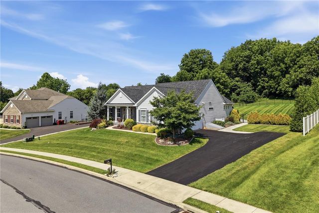 4912 Reston Drive, Forks Twp, PA 18040