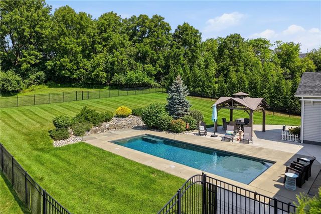 4912 Reston Drive, Forks Twp, PA 18040