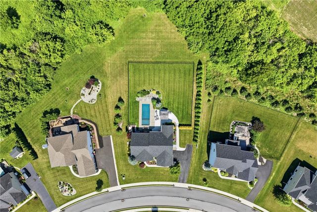 4912 Reston Drive, Forks Twp, PA 18040