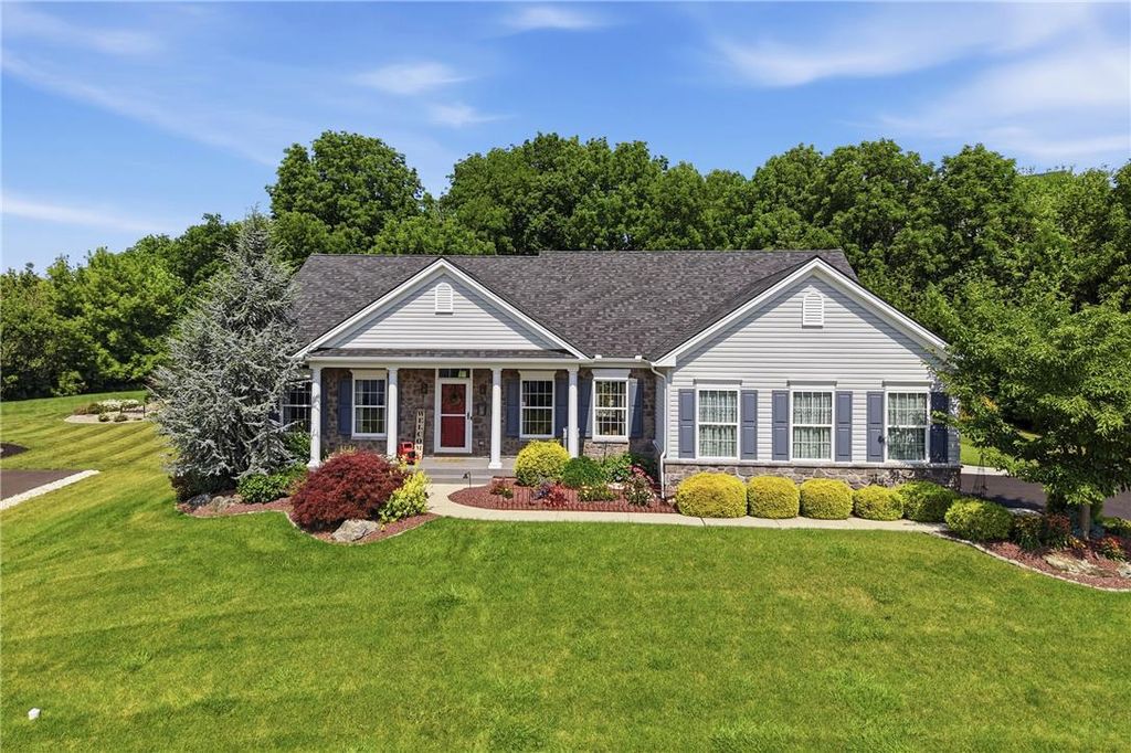 4912 Reston Drive, Forks Twp, PA 18040