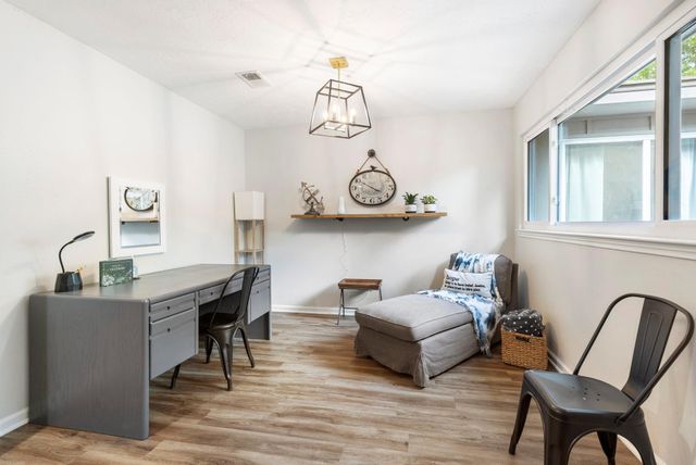 623 Hickory Ridge Drive, Shenandoah, TX 77381