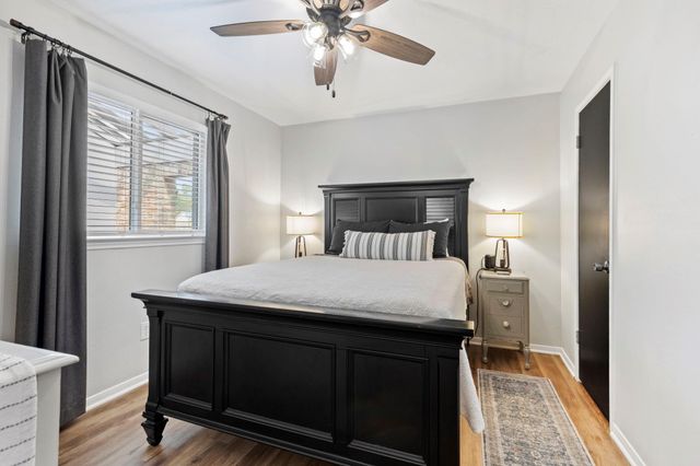 623 Hickory Ridge Drive, Shenandoah, TX 77381