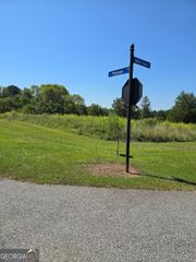 402 HARBOR COVE Drive LOT # 32, Macon, GA 31220