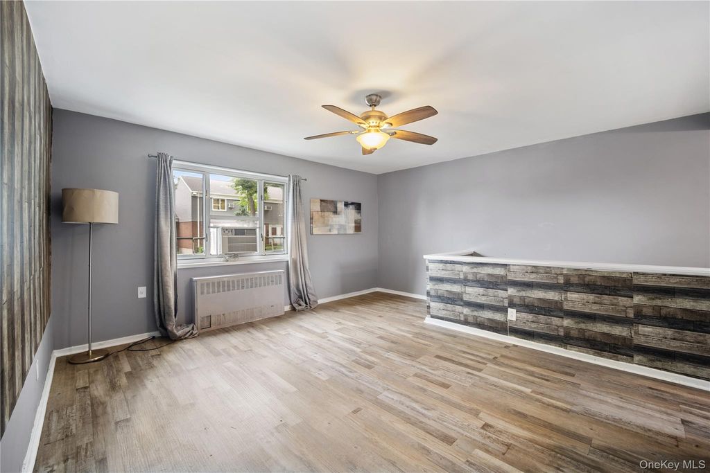224-02 Stronghurst Avenue 208, Queens Village, NY 11427 — photo 4