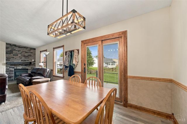 800 Autumn Court, Trenton, OH 45067