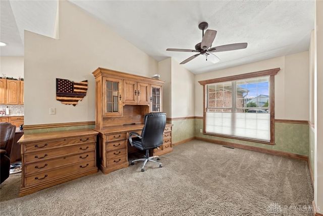 800 Autumn Court, Trenton, OH 45067