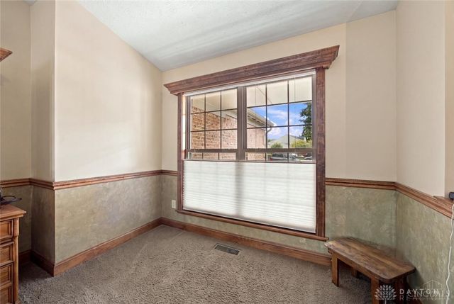 800 Autumn Court, Trenton, OH 45067