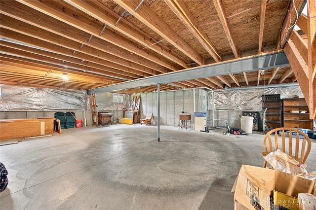 800 Autumn Court, Trenton, OH 45067