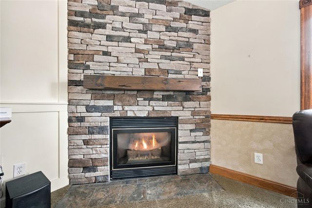 800 Autumn Court, Trenton, OH 45067