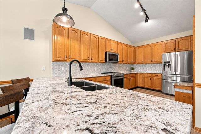 800 Autumn Court, Trenton, OH 45067